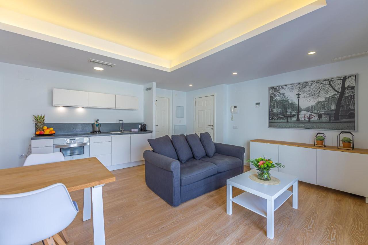 Appartement Ventura 2 - Centric & Pool - Simplytarifa Extérieur photo